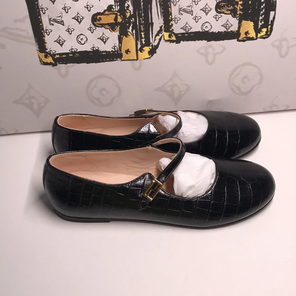 New Authentic FENDI Kids Croc-Embossed Leather Mary Jane Shoes Size: 36